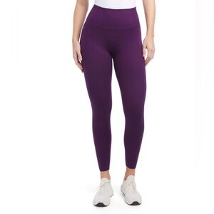 Danskin Medium High Rise Legging